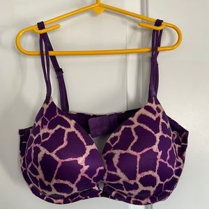 Victoria’s Secret very sexy push-up bra 36D